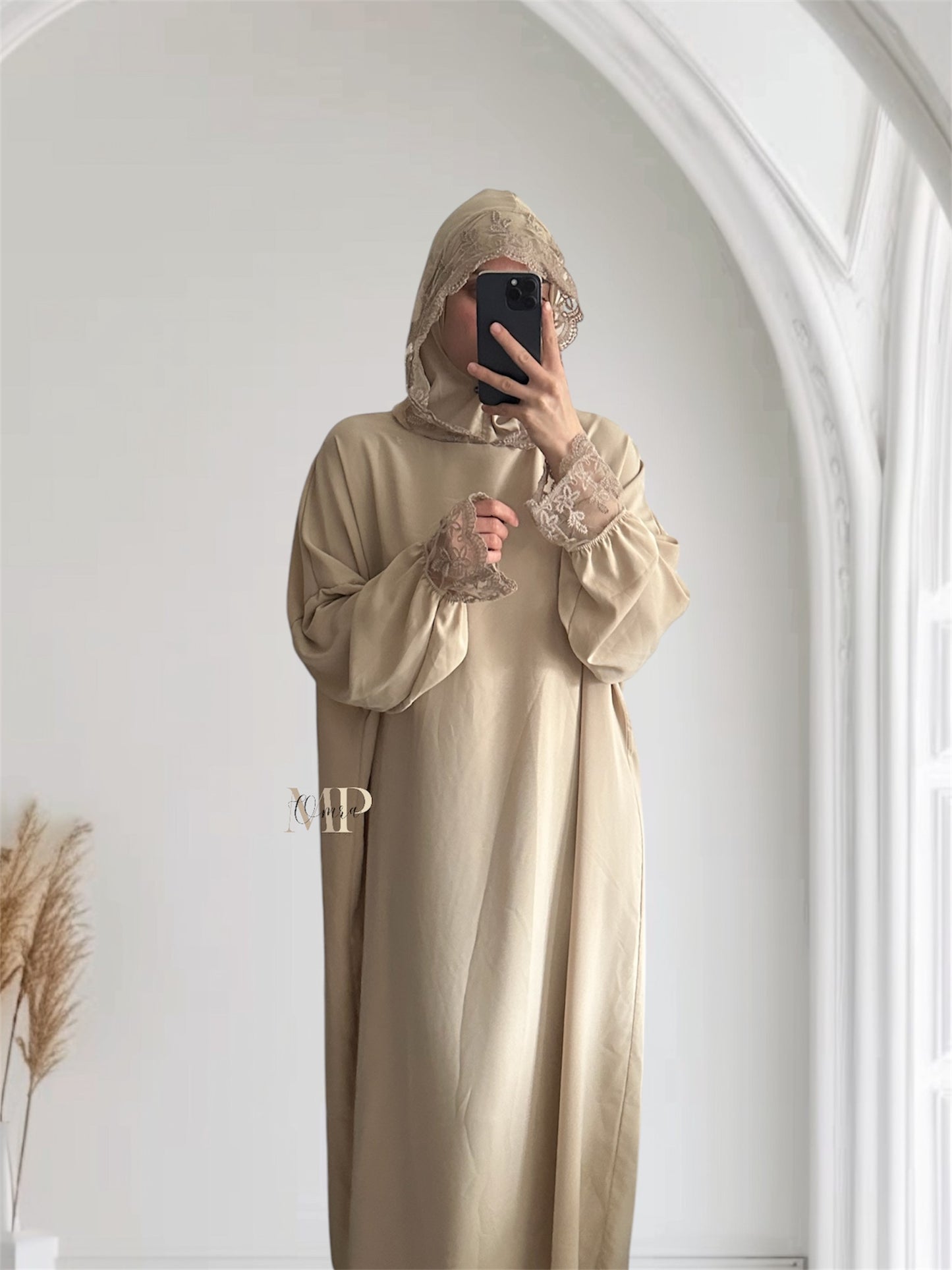 Abaya hijab intégré Dentelle - Beige