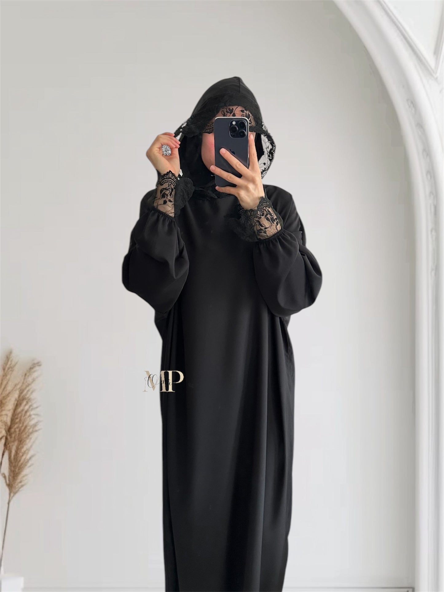 Abaya hijab intégré Dentelle - Noir