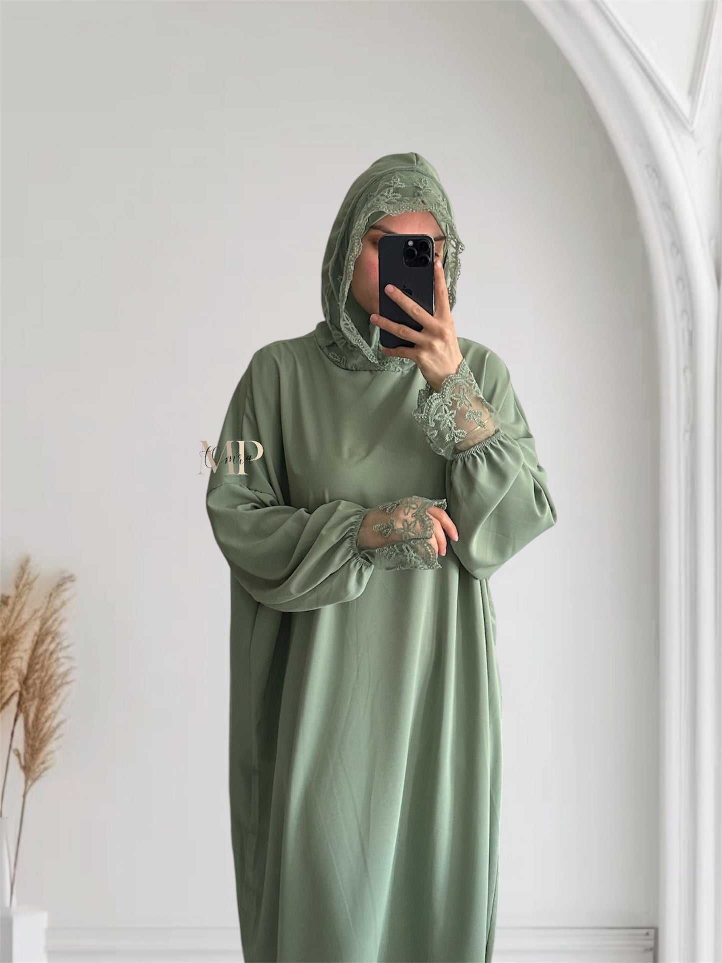 Abaya hijab intégré Dentelle - Pistache