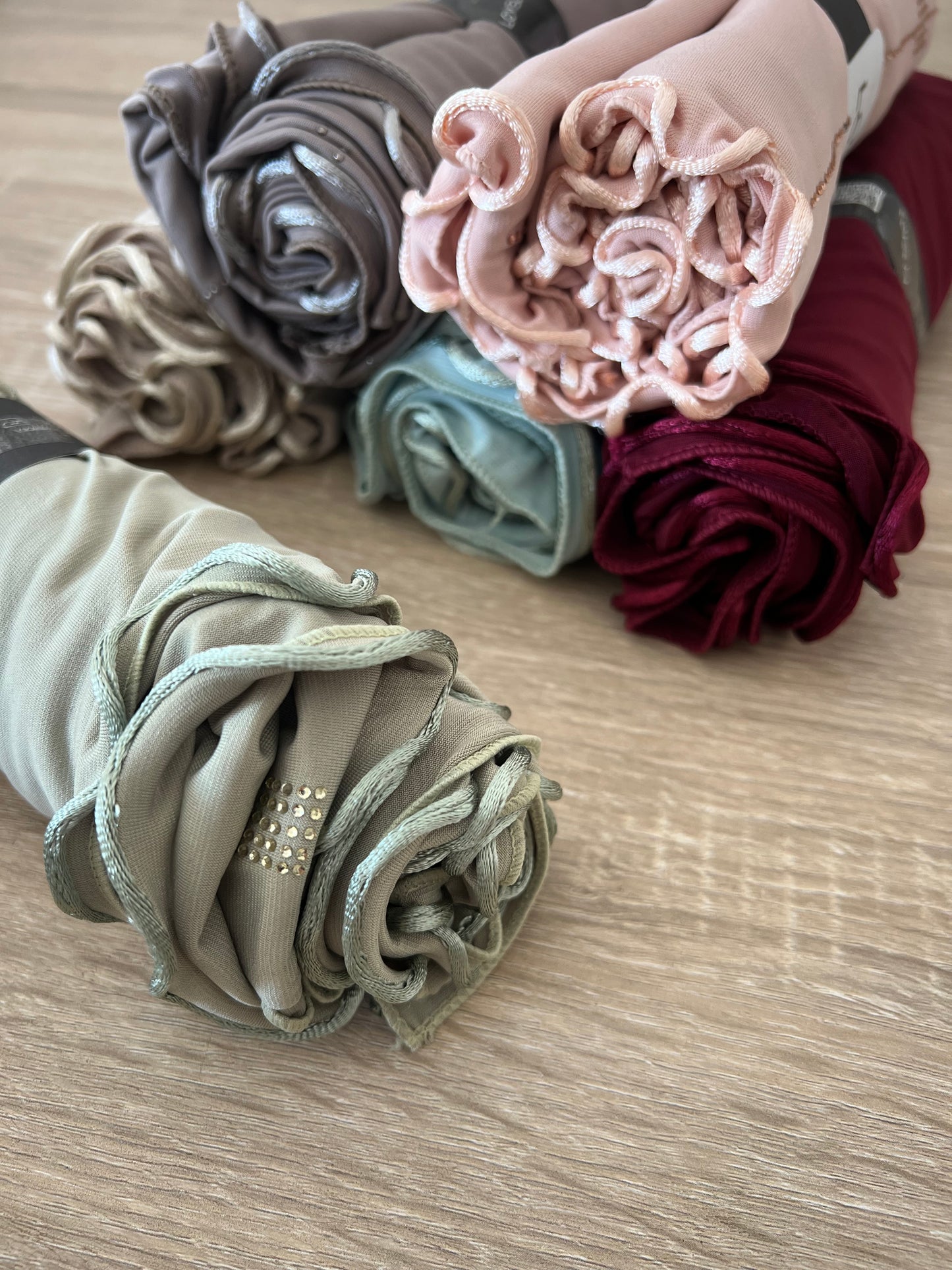 Hijab Jersey Luxe frisé + strass